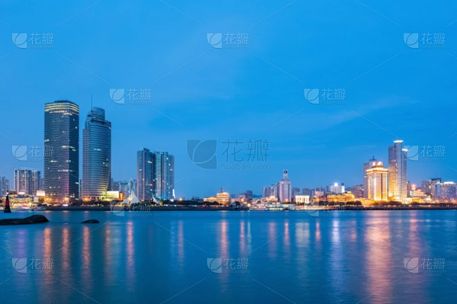 纹理内的花瓣采集图片-花瓣素材-风格图片